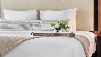 1437 Collins Ave in Miami Beach, FL - Building Photo