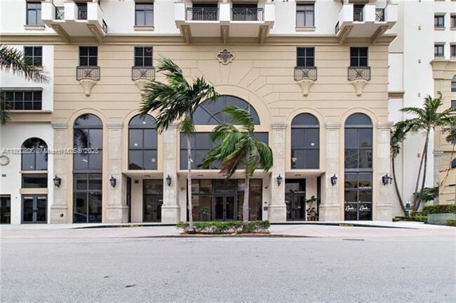 property at 1805 Ponce de Leon