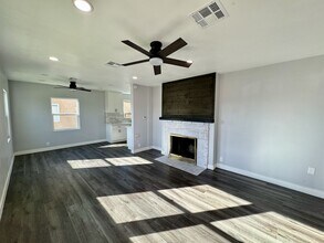 4139 Gaviota Ave in Long Beach, CA - Building Photo - Building Photo