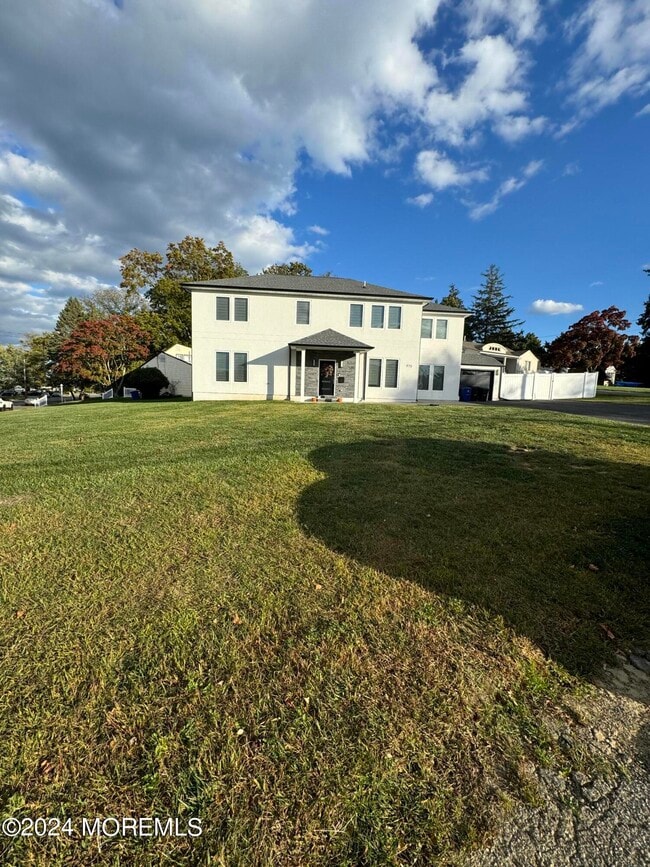 975 Van Ct Ave in Long Branch, NJ - Building Photo - Building Photo