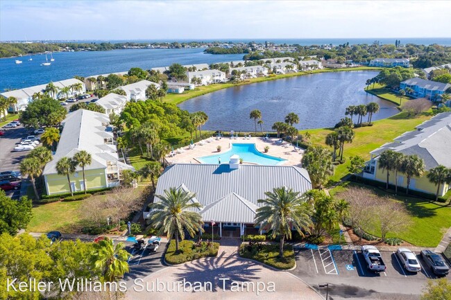 118 Pompano Dr SE photo'