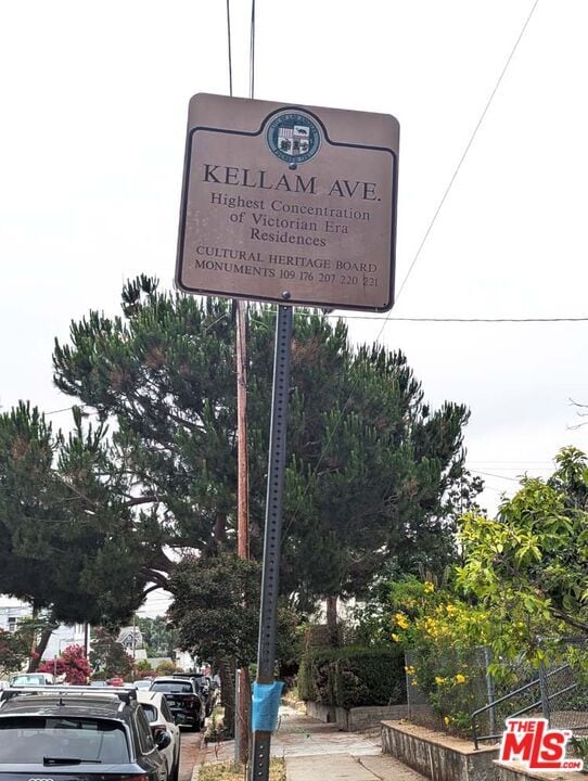 1421 Kellam Ave in Los Angeles, CA - Building Photo - Building Photo