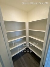 31101 Rd 70 in Visalia, CA - Building Photo - Building Photo