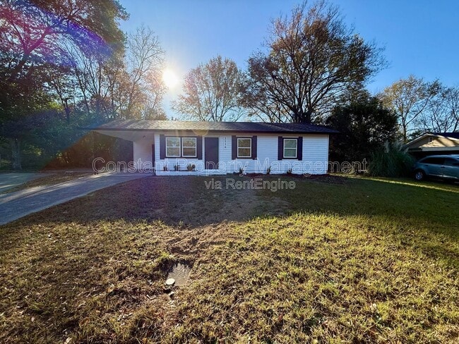 property at 2516 Medford Pl