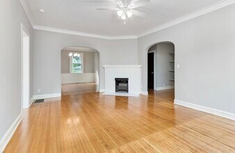 910 Lake St in Evanston, IL - Building Photo - Building Photo