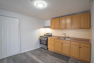 120 Perry St, Unit 2 in Trenton, NJ - Building Photo - Building Photo