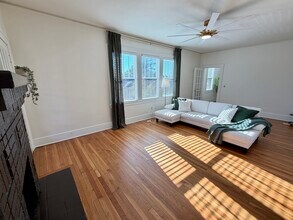 726 E 40th St, Unit 726 in Savannah, GA - Building Photo - Building Photo