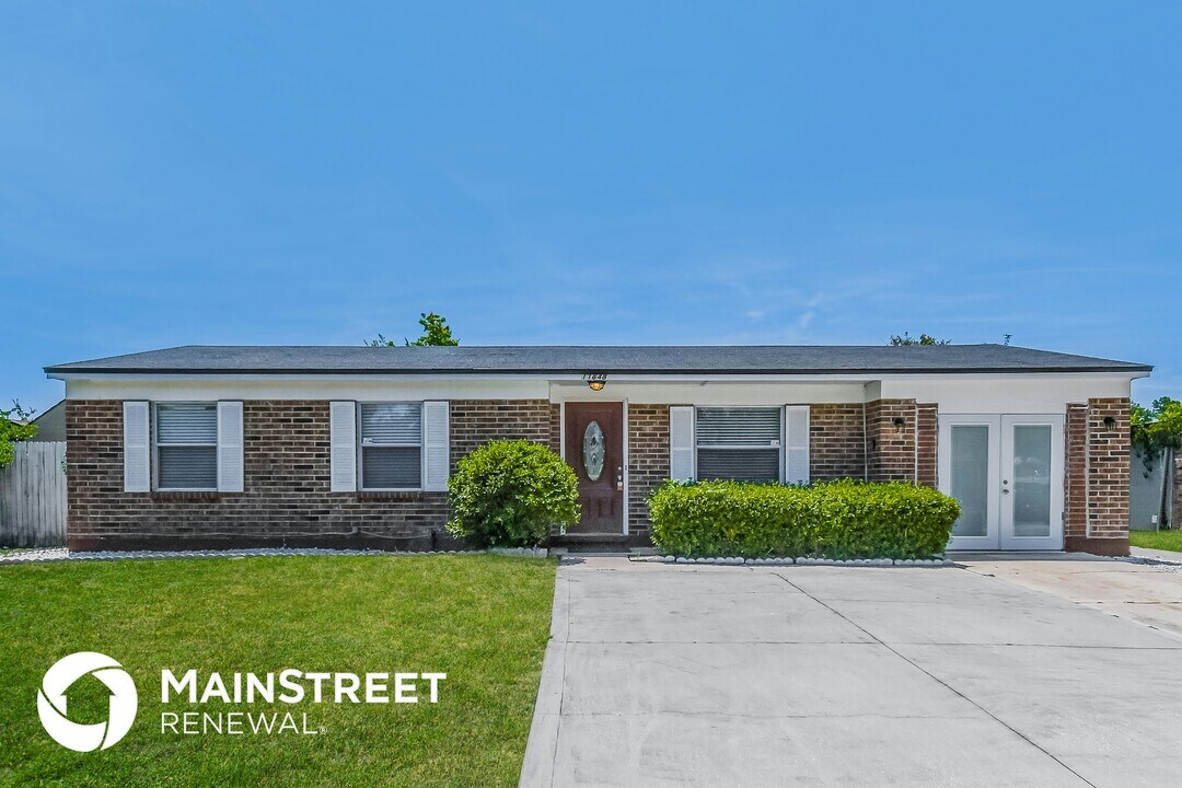 11848 Minford Cir S in Jacksonville, FL - Building Photo