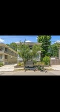 207 Jewett St, Unit 1 in Providence, RI - Foto de edificio - Building Photo