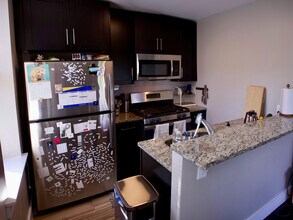 78 Summit Ave in Jersey City, NJ - Building Photo - Building Photo