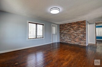 3801 40th Ave N in St. Petersburg, FL - Building Photo - Building Photo