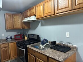 107 N Ohio Ave in Atlantic City, NJ - Building Photo - Building Photo