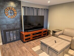 14387 E Arizona Ave in Aurora, CO - Foto de edificio - Building Photo