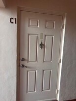 203 Foxtail Dr in Greenacres, FL - Building Photo