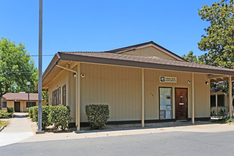 Kings View Apartments in Atwater, CA - Building Photo - Building Photo