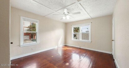 1318 2nd St N in Jacksonville Beach, FL - Building Photo - Building Photo