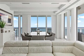 6365 Collins Ave, Unit # 3803 in Miami Beach, FL - Building Photo - Building Photo