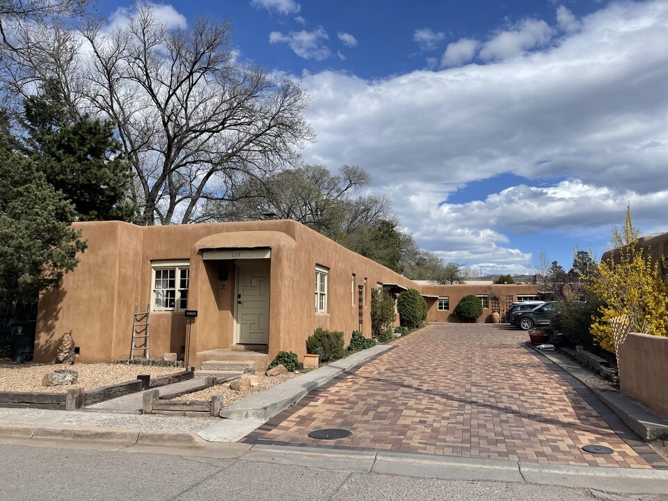 Manzana Villas Casitas de Santa Fe in Santa Fe, NM - Building Photo