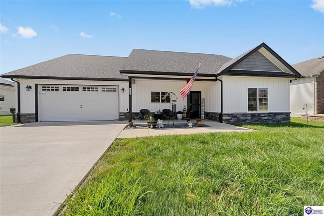 1708 W Crocus Dr in Radcliff, KY - Building Photo - Building Photo