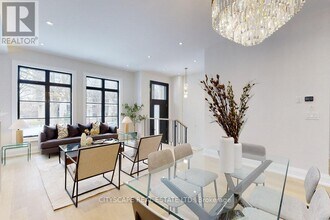 81a Oriole Rd in Toronto, ON - Building Photo - Building Photo