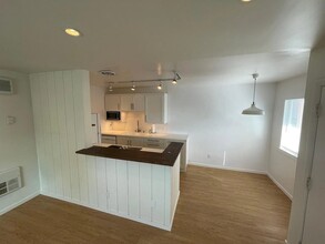 15 25th Ave, Unit 1 in Venice, CA - Building Photo - Building Photo