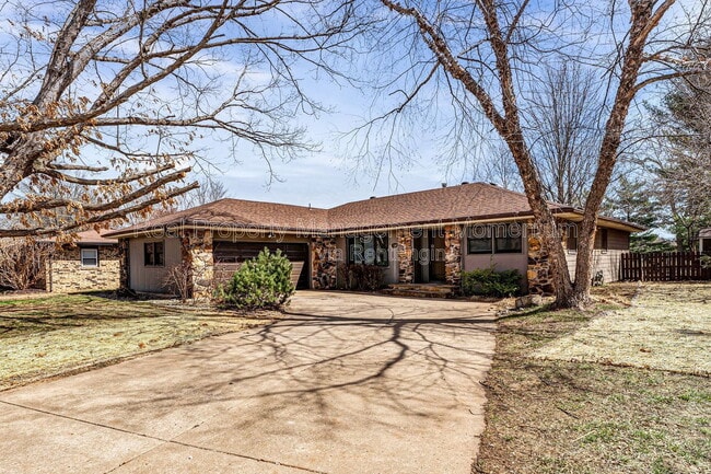 property at 3204 N Wildan Ave