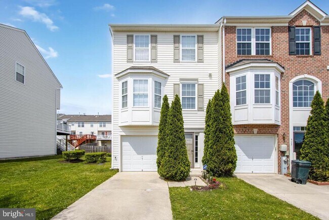 927 Tipton Rd in Middle River, MD - Building Photo - Building Photo