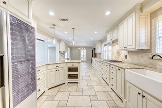 14726 Oak Bend Dr in Houston, TX - Building Photo - Building Photo