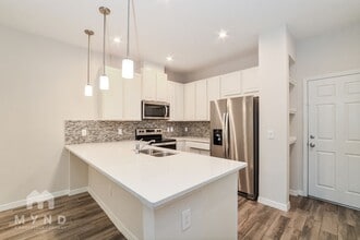 10051 Randal Walk St in Orlando, FL - Building Photo - Building Photo