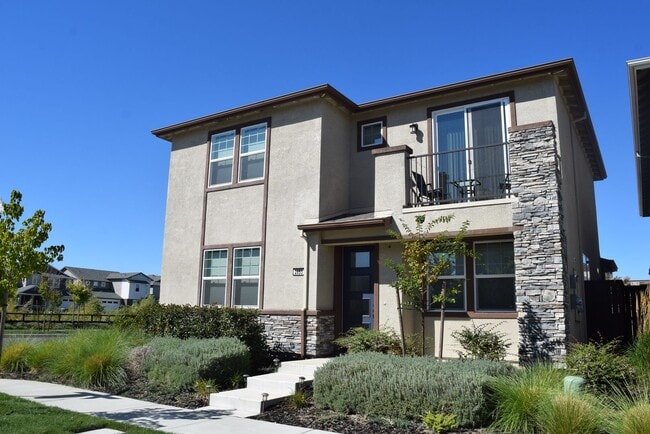 property at 2853 Honey Opal Ave