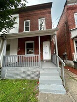 77 Race St in Trenton, NJ - Building Photo