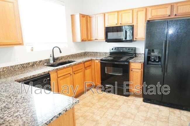 3859 S Posse Trail in Gilbert, AZ - Foto de edificio - Building Photo
