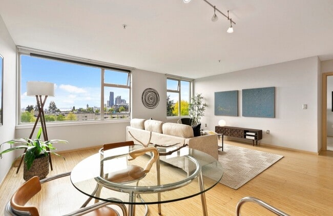 property at 425 23rd Ave S
