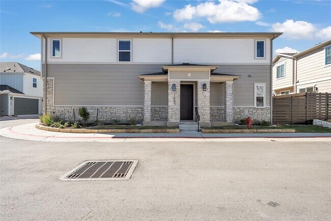 9312 Curious Squirrel St in Austin, TX - Building Photo - Building Photo