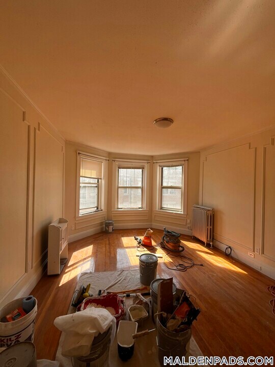 90 Maple St in Malden, MA - Building Photo