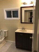 133 Highland St, Unit 7 in Worcester, MA - Foto de edificio - Building Photo