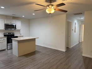 929 Houston St in Waco, TX - Building Photo - Building Photo