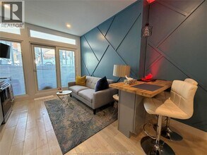 477 Pelissier St in Windsor, ON - Building Photo - Building Photo
