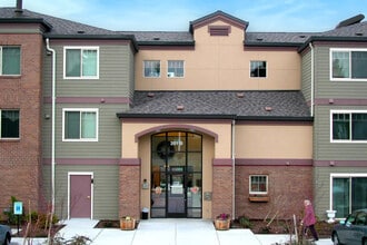 Sunset Gardens in Puyallup, WA - Building Photo - Building Photo