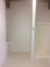 208 Center St in Wimbledon, ND - Foto de edificio - Building Photo