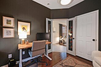 10128 Wading Pool Path in Austin, TX - Building Photo - Building Photo