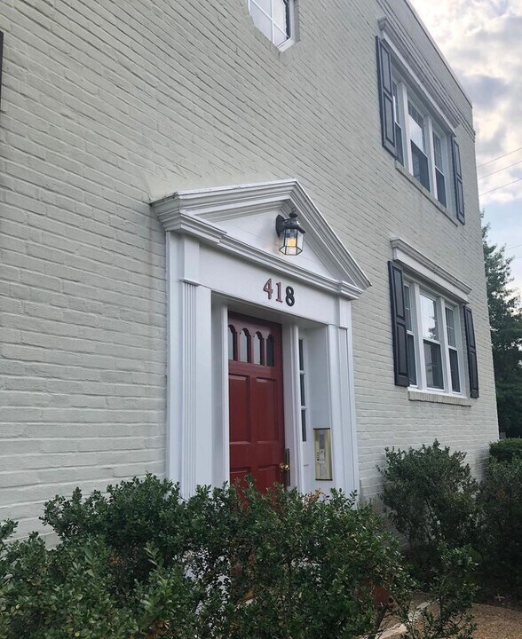 418 Bashford Ln in Alexandria, VA - Building Photo