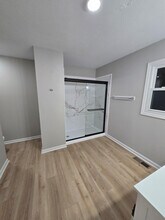 3905 Carriage Hill Dr in Crestwood, KY - Building Photo - Building Photo
