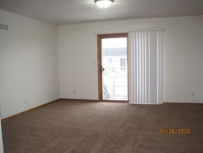 2126 NW 55th St in Lincoln, NE - Building Photo - Building Photo