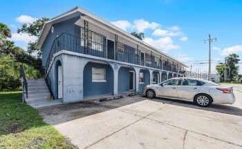 601 State Ave in Holly Hill, FL - Building Photo - Building Photo