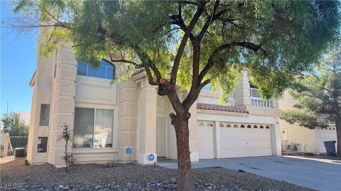 537 Fiddlehead Ave in Las Vegas, NV - Building Photo