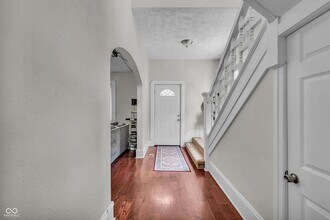 2508 Carrollton Ave in Indianapolis, IN - Building Photo - Building Photo