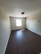 2332 N Cherry St in Winston-Salem, NC - Building Photo - Building Photo