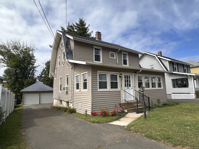 141 Cheshire St in Hartford, CT - Building Photo - Building Photo