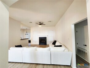 1212 Neuberry Cliffe in Temple, TX - Building Photo - Building Photo